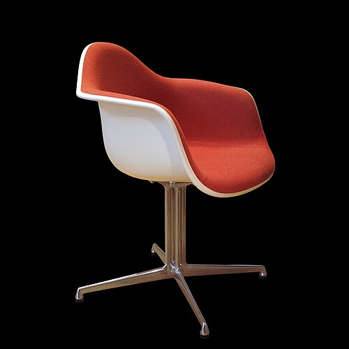Eames Molded Plastic Chair